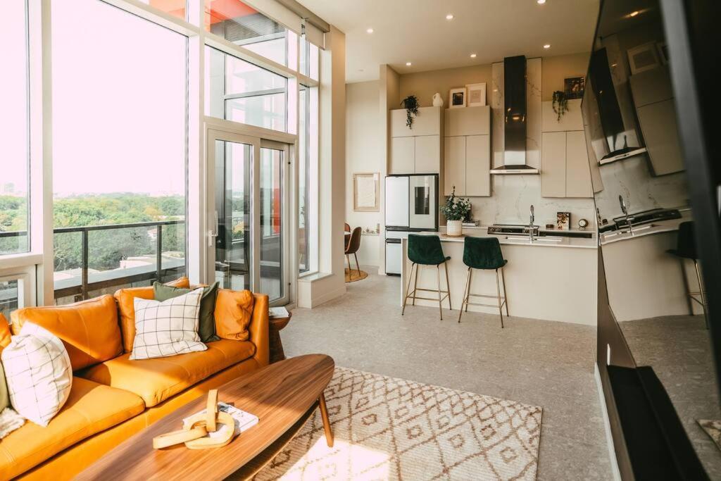 New Luxury 2Br Penthouse Apt In Central Halifax Extérieur photo